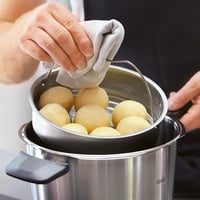 Nerezový tlakový hrniec Fissler Vitavit Premium, 6 litrov, 22 cm, 4 úrovne varenia, s vložkou, na indukciu, vyrobený v Nemecku 6