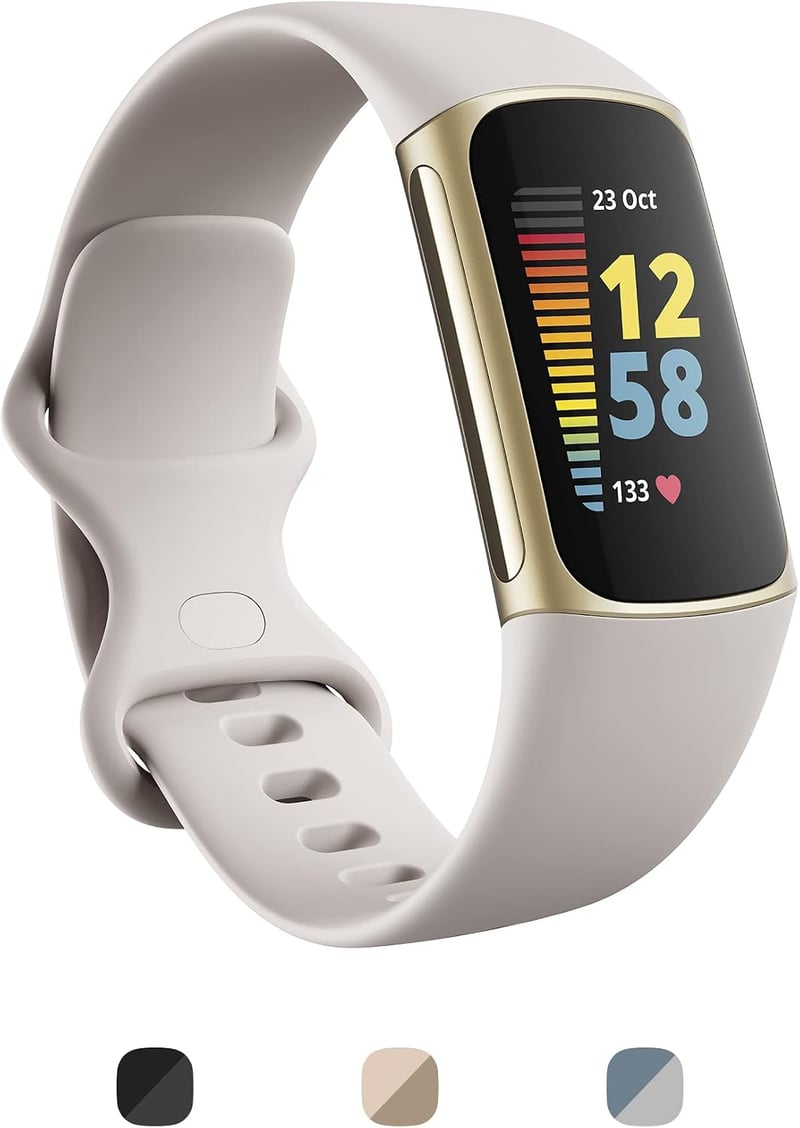 Fitbit Charge 5 aktivitáskövető okosóra - moon white/arany - univerzális méret