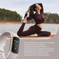 Fitbit Charge 5 aktivitáskövető okosóra - moon white/arany - univerzális méret 7
