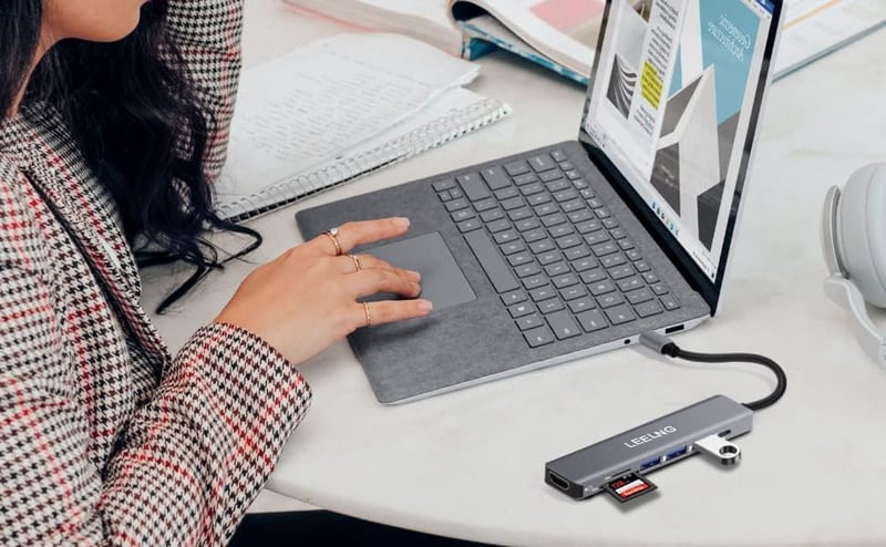 FITLONG 7 az 1-ben USB-C Hub MacBook 4K HDMI SD/TF kártyaolvasó dokkoló