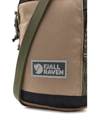Unisex taška cez rameno Fjällräven Vardag Pocket – zelená/hlinito-hnedá, s nastaviteľným popruhom (70 – 138 cm) 6