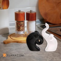 Flanacom Porcelán Só és Bors Szóró Elefánt Pár - Vicces Fűszertartó Ajándék 3