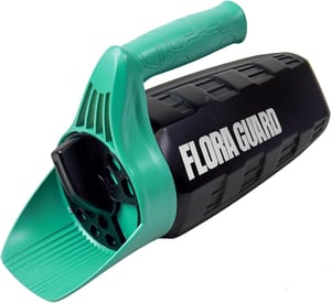 Ručný rozmetávač FLORA GUARD s nastaviteľným otvorom – na trávové osivo, hnojivo, posypovú soľ