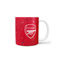 Oficiálny hrnček FOCO Arsenal FC s dizajnom striekancov farby – Licencovaný darček pre fanúšikov 3