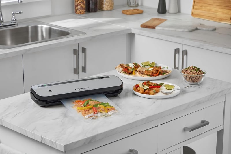 FoodSaver VS1290X vákuumozó gép - 5x hosszabb frissesség, 50% helytakarékos