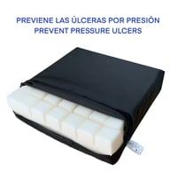 Pernă ortopedică anti-escare în formă de pană pentru scaun cu rotile, cu decupaje - Pernă pentru coccis și zona lombară, cu husă impermeabilă și umplutură din spumă cu memorie 3