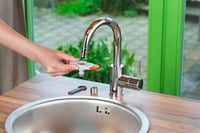 Gardena 18210-20 Kohútiková prípojka pre vnútorné kohútiky – s vonkajším závitom M 22 x 1 a vnútorným závitom M 24 x 1, adaptér na pripojenie zavlažovacieho systému 7