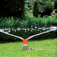 GARDENA Classic Foxtrott kerek locsoló 130 m² terület öntözéséhez, 13 m hatótáv - R&Sprenger Foxtrott 2