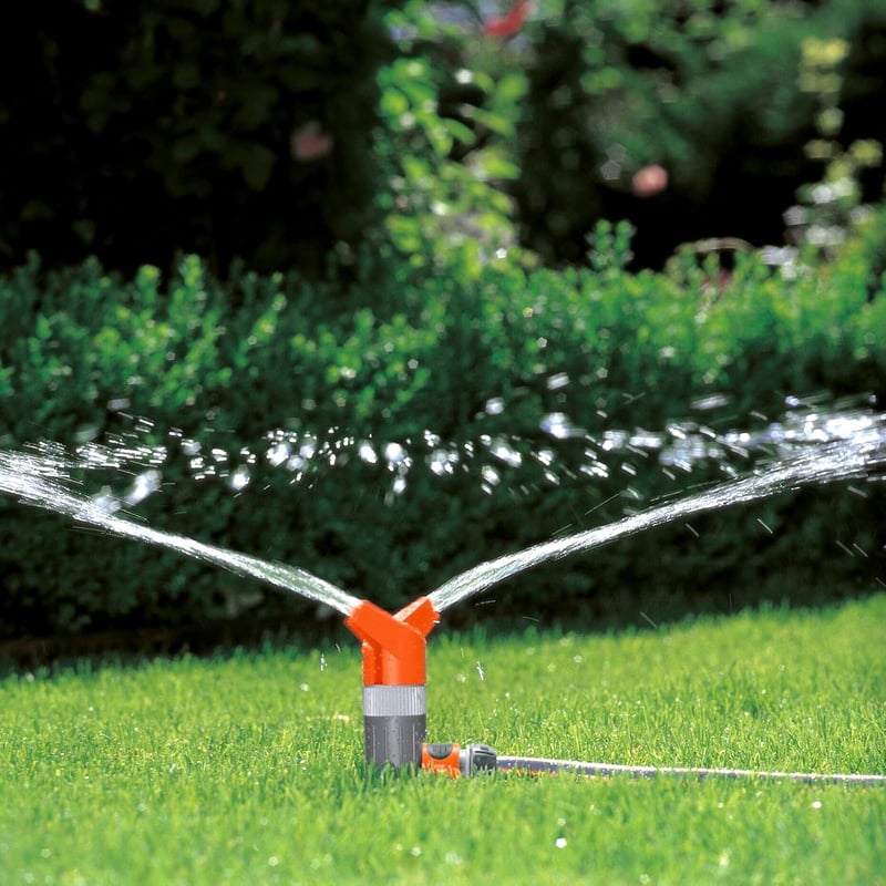 GARDENA Classic Foxtrott kerek locsoló 130 m² terület öntözéséhez, 13 m hatótáv - R&Sprenger Foxtrott
