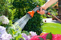 Zavlažovacia sprcha Gardena Classic (18313-20) – 3 typy prúdu vody, ovládanie jednou rukou, ochrana proti mrazu, na črepníkové rastliny a záhony 2