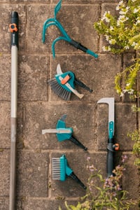 Gardena Combisystem strugač za fuge – ručni alat za čišćenje fuga na vrtnim popločenim površinama 5