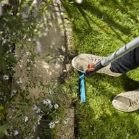 Gardena combisystem rozsdamentes acélpengés fűszegély-vágó kerthez - Single, combisystem Lawn Edge Trimmer 3