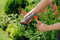 Gardena Comfort Zavlažovacia tyč na kvety 90 cm – Záhradný postrekovač s funkciou sprchy a prúdu, s ochranou proti mrazu 7