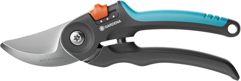 Gardena PremiumCut Flex metszőolló 24mm vágási átmérő ergonomikus nyéllel - 2 Griffweiten, Fresh wood