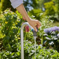 Gardena Sprinklersystem Pipeline Záhradný vodovodný kohútik (08252-20) – Otočný kohútik, prípojka Anti-Splash, regulačný a uzatvárací ventil, náradie N 5