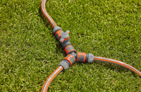 GARDENA Szabályozó Szelep - Folyamatos Vízáramlás Szabályozó és Elzáró, Öntözőrendszerhez, Szürke-Narancssárga, Tömlőcsatlakozóval - With hose connector 6