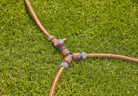 GARDENA Szabályozó Szelep - Folyamatos Vízáramlás Szabályozó és Elzáró, Öntözőrendszerhez, Szürke-Narancssárga, Tömlőcsatlakozóval - With hose connector 5