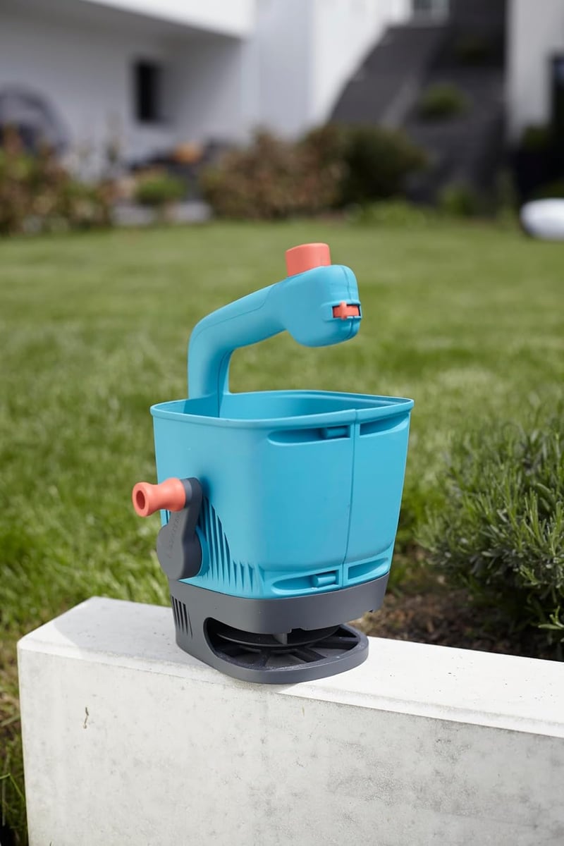 Gardena Szóróvető Türkiz - Kertészeti Szóróeszköz - Hand spreader M