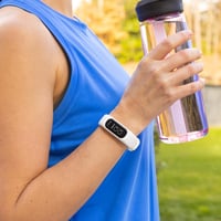 Garmin vívosmart 5 Fitness Tracker OLED kijelzővel, pulzusmérés, alvásmonitorozás, 7 napos akkumulátor - S/M, White 5