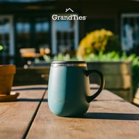 Grandties Izolovaný hrnček na kávu s rukoväťou a posuvným vekom, 16 oz (470 ml), tvar pohára na víno, dvojstenný vákuovo izolovaný nerezový termohrnček 3