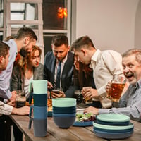 Sada riadu Greentainer, 16-dielna, ľahká a nerozbitná kompletná súprava, taniere, misky, poháre, stolovanie pre 4 osoby, pre deti aj dospelých, opakovane použiteľná 8