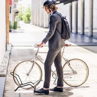 GRELiving Stojan na bicykle, oceľový, nastaviteľný, podlahový stojan na bicykle pre 20-29-palcové MTB, elektrobicykle a cestné bicykle, 2 ks 7