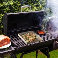 GriHero Rozsdamentes grill lap 40x30 cm 4 mm vastag univerzális plancha grill lapáttal és kaparóval gáz és faszenes grillhez 9