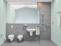 Capac WC GROHE Bau Ceramic cu închidere lentă, alb alpin, 39493000 6
