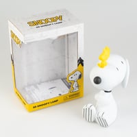 LED lampa Grupo Erik Peanuts Snoopy figúrka – náladové osvetlenie, stolová dekorácia, nočná lampa pre deti aj dospelých – žltá – oficiálna licencia 9