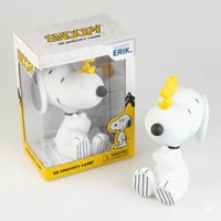LED lampa Grupo Erik Peanuts Snoopy figúrka – náladové osvetlenie, stolová dekorácia, nočná lampa pre deti aj dospelých – žltá – oficiálna licencia 3