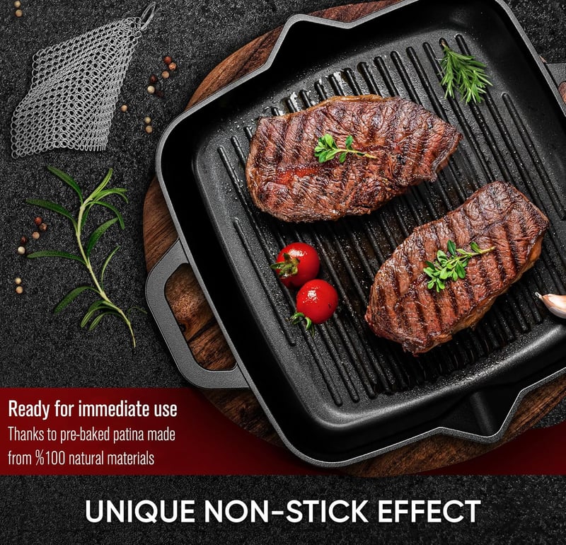 GUSSKÖNIG 30 cm előfűszerezett öntöttvas grilllap steaklap gáz és indukció tűzhelyhez tisztítószerrel receptkönyv