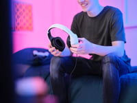 Căști de Gaming Ușoare GXTrust Rayne pentru PC, Xbox, PS5, Switch și Mobil, Alb - Căști Gamer cu Fir și Microfon 9