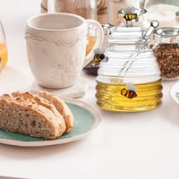 Sklenená nádoba na med v tvare včelieho úľa Hafeehoo s lyžičkou a viečkom, priehľadná nádoba na med s dávkovačom, dóza na džem alebo korenie do kuchyne 6