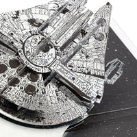 Hallmark Star Wars 3D vyskakovacie blahoželanie Millennium Falcon – narodeniny, Deň otcov, vesmírna téma Han Solo, strieborné 5