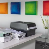 HAN 955-13 kartotékový box A6, ležatý formát – organizér na 800 kariet s veľkým popisným poľom, čierny 6