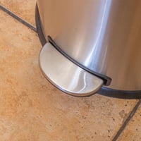 Harbour Housewares 30L Rozsdamentes Acél Pedálos Szemetes Kuka Konyhai Hulladékgyűjtő Szatén Brushed Kivitel 6