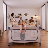 Cestovná postieľka Hauck Sleep N Play GO Plus XL s otvorom na hranie a kolieskami – farba Dusty Cork 9