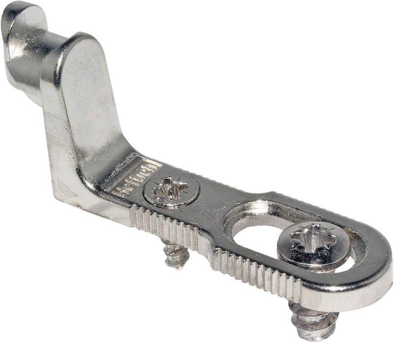 Hettich RV hátsó falpanel rögzítő csatlakozó készlet 8 db, 5 mm falvastagság, öntött nikkel bevonat, 62445