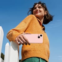 HGH silikónový kryt na iPhone 13 s remienkom na krk, ružový, s výstelkou z mikrovlákna, odolný voči poškriabaniu, tenká ochrana celého telefónu, 6,1 palca 6