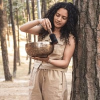 Himalayan Bazaar 9" Tibeti Éneklő Tál Szett - Gyógyító Chakra Meditáció Jóga 2