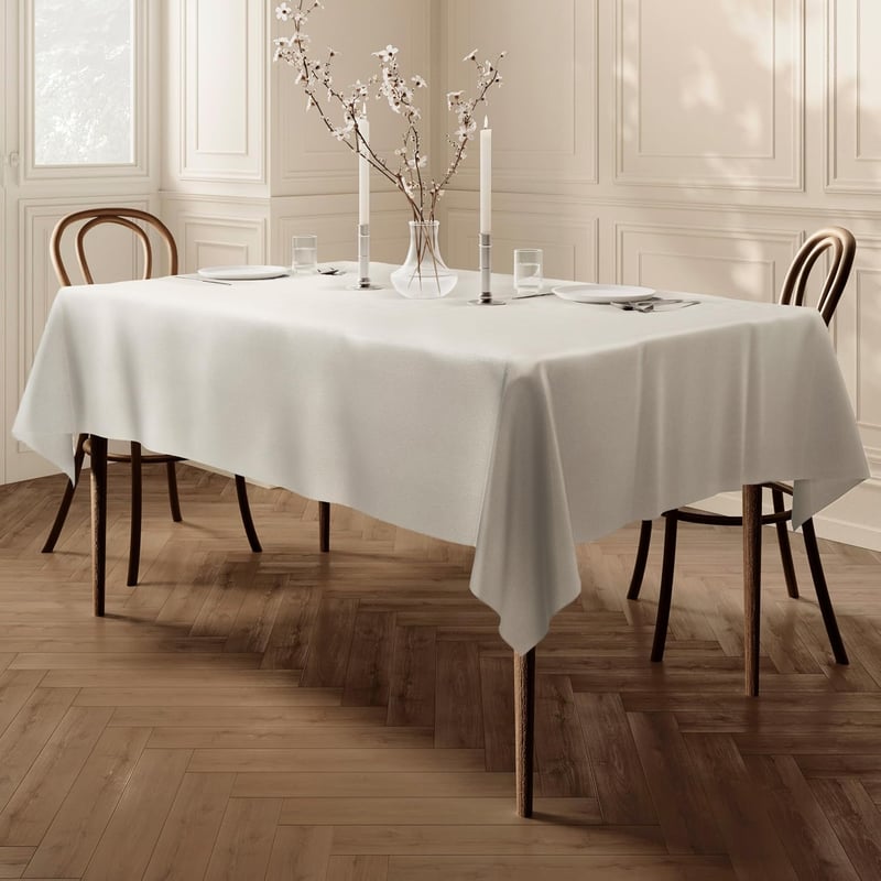 Home Direct Lótuszhatású Asztalterítő - Téglalap Alakú Krémszínű Textil Terítő 140x200 cm - Folttaszító Poliészter Anyag, Könnyen Tisztíthat