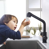 HOMELODY Kihúzható Konyhai Csaptelep 2 Vízsugár Típussal, 304 Rozsdamentes Acél, 360° Forgatható, Fekete Egykaros Mosogató Csap, 50 cm Kihúz 8