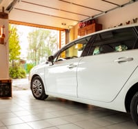 Sistem de acționare pentru uși de garaj HOMEPILOT Classic 700N, pornire/oprire lentă, pentru uși basculante și secționale de max. 10,5 m², set deschidere motorizată cu telecomandă 3