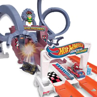 Hot Wheels RacerVerse Pókember Hálóvető Versenypálya Spider-Man és Black Panther Kisautókkal, Dr. Octopus Elől Menekülve, 4+ Éves Gyerekekne 5