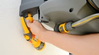 Tambur cu furtun montabil pe perete Hozelock Auto Reel cu furtun de 25 m – Suport automat pentru furtun de grădină 8