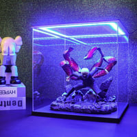 Huijintao Akril Vitrin LED Világítással - 35x35x35 cm Átlátszó Kiállítódoboz Modellautókhoz, Figurákhoz, Gyűjteményekhez - Asztali Tárolódob 4