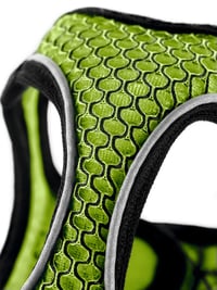 Ham pentru câini HUNTER Hilo Comfort, din material tip plasă, elemente reflectorizante, verde lime, mărimea S 4