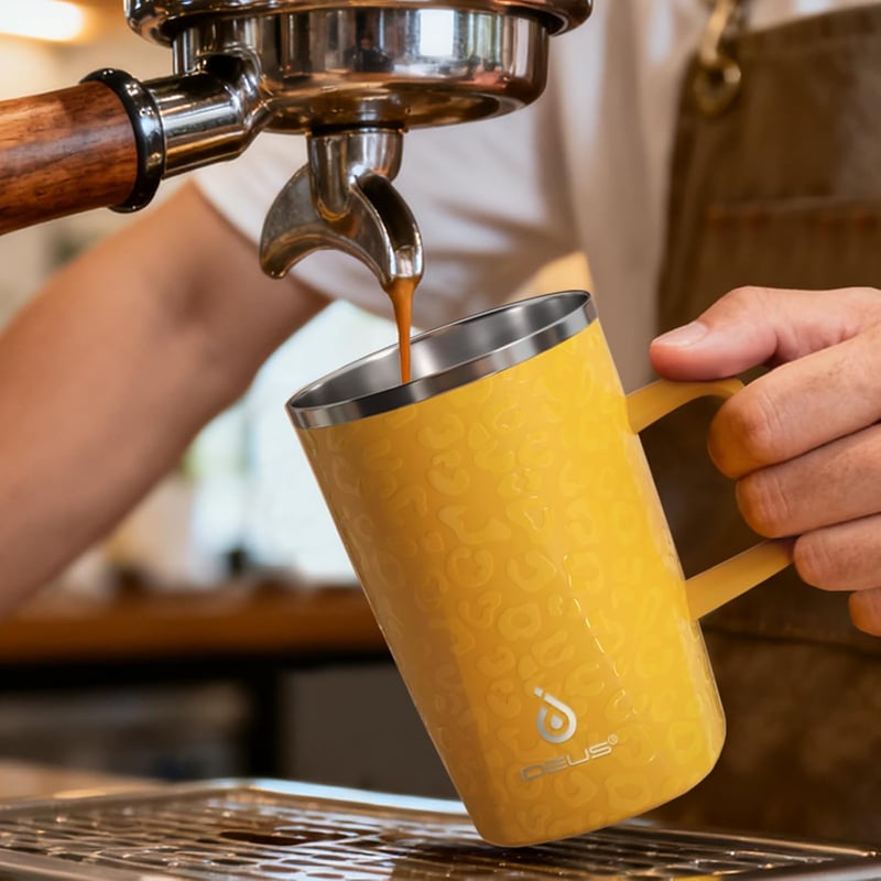 Ideus Duplafalú Termobögre 16oz (470ml) - Rozsdamentes Acél Kávés Pohár Csúszásgátló Fogantyúval és Tolható Fedéllel - Zöld Zebra