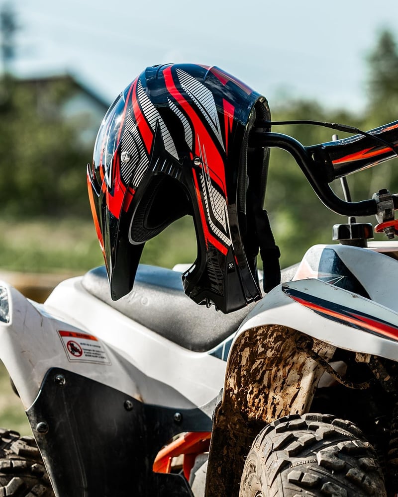 ILM Gyermek Motocross Sisak ATV Goggles Sportkesztyűvel ECE L Méret Piros Ezüst