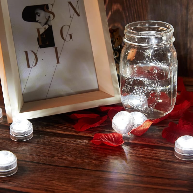 IMAGE 12 darabos LED gyertyaszett vízálló merülő teafény dekoráció hideg fehér